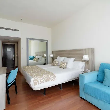 فندق Aluasun Doblemar 4*