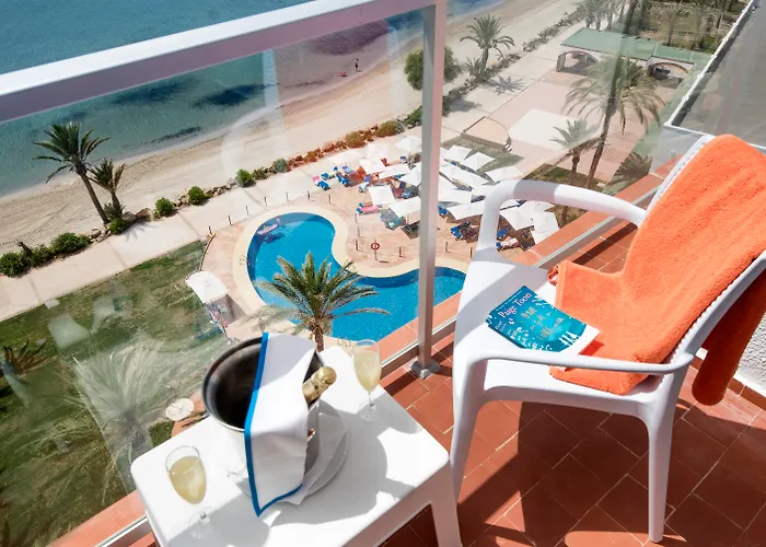 فندق Aluasun Doblemar